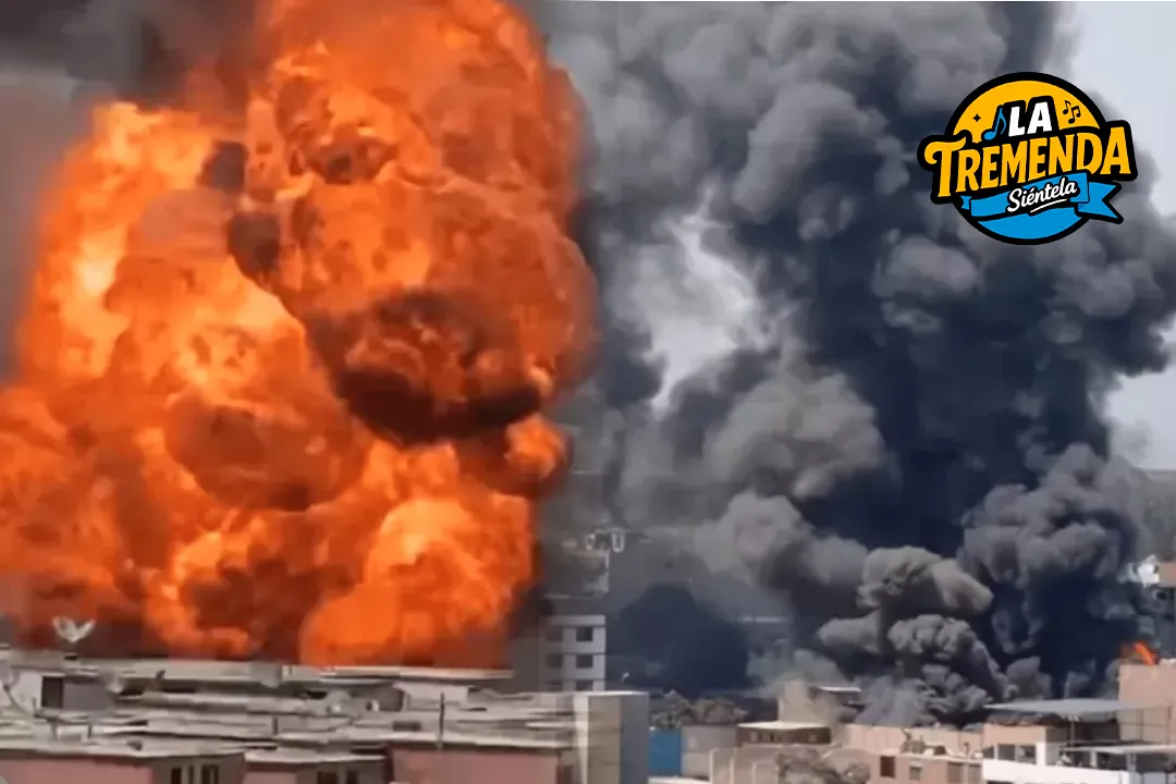 Radio La Tremenda - Gigantesco incendio código 3 consume almacén de colchones en San Juan de Lurigancho: Más de 18 unidades de bomberos combaten el fuego en Campoy