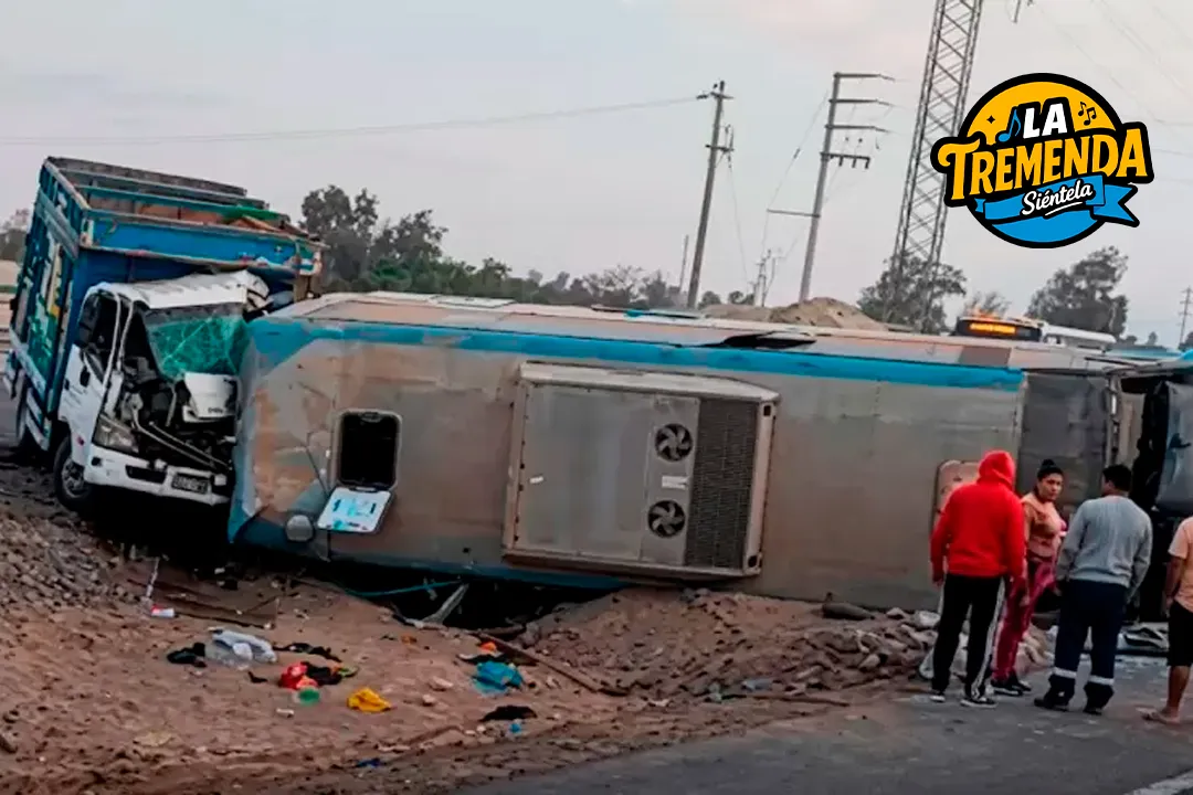 Radio La Tremenda - Choque fatal en la Panamericana Sur deja un fallecido y 14 heridos: Bus turístico colisiona contra camión en la variante de Pisco